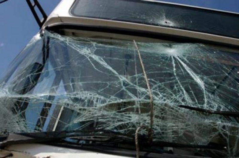 Каменуван автобус во Велешта, една патничка повредена image